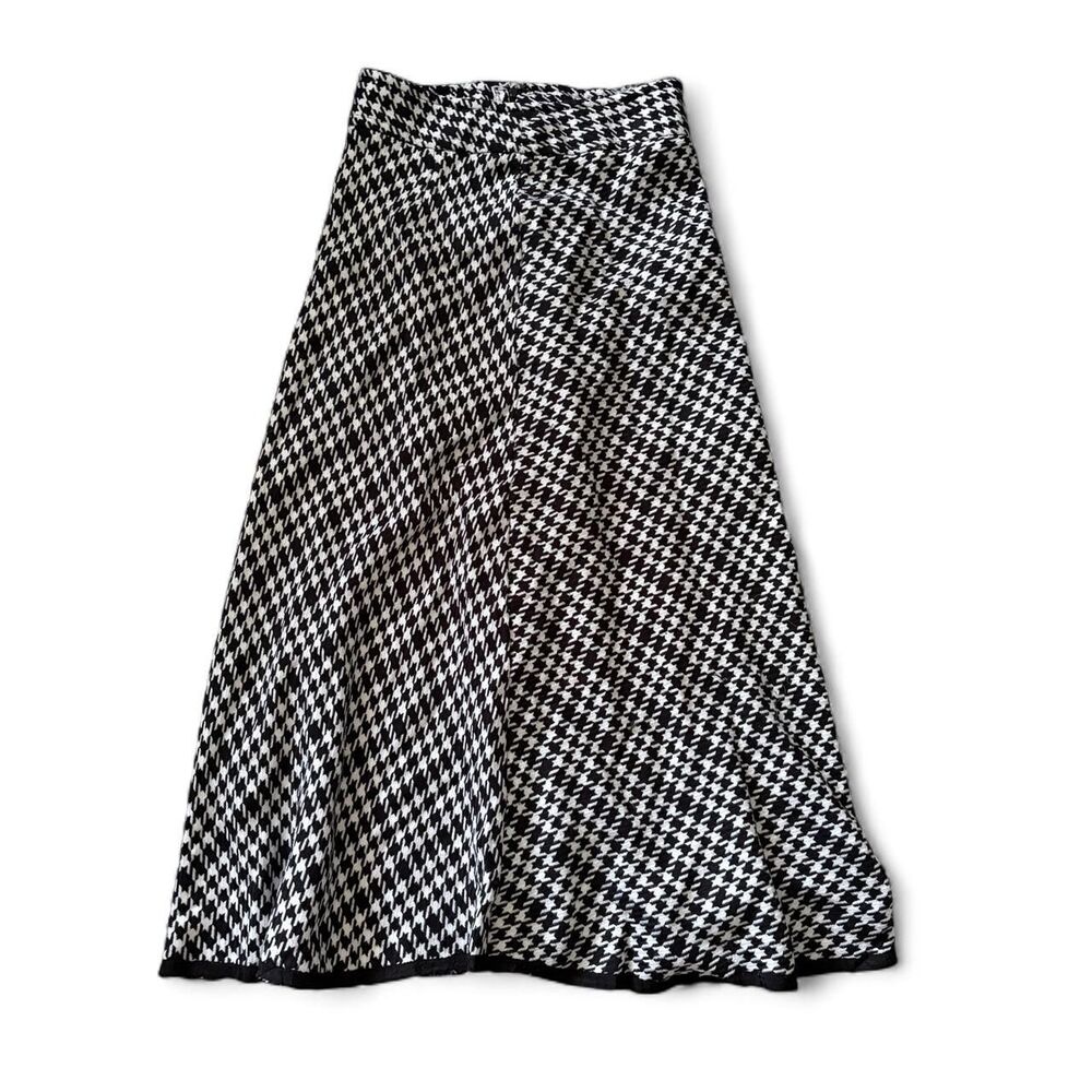 Unbranded Women's Black and White Skirt